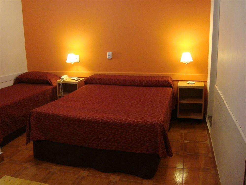Hotel Gran Via Буенос Айрес Екстериор снимка